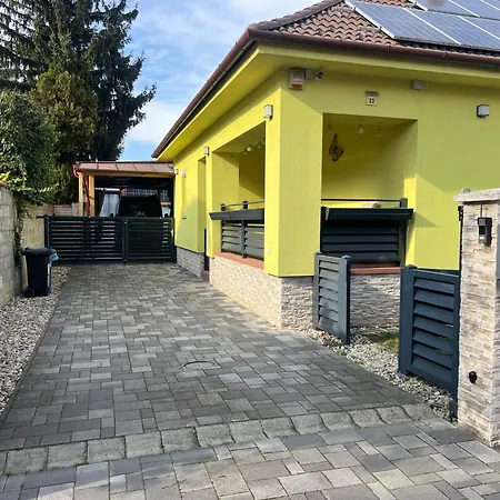 Star Street Dom wakacyjny Mosonmagyaróvár